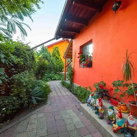 Сasa de vacaciones Casa Luminoasa Cu Poveste *